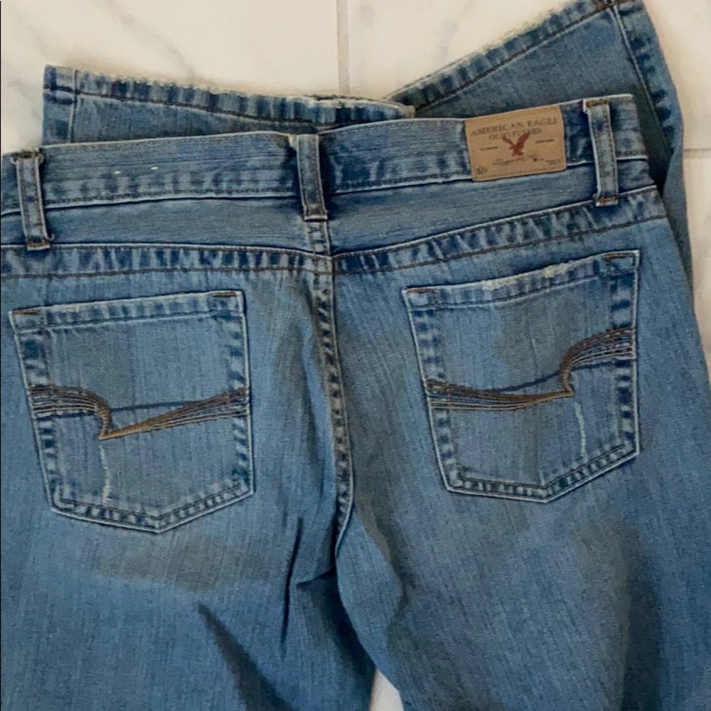 American Eagle Low Rise Jeans - Picture 3 of 3